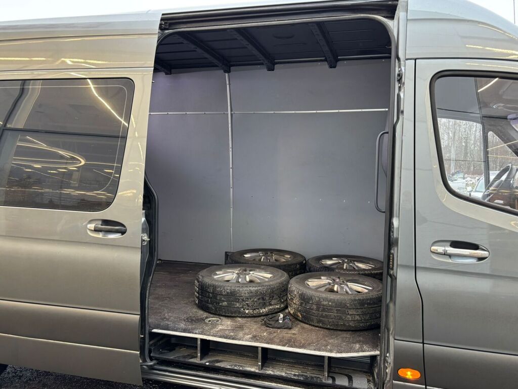 Mercedes-Benz Sprinter 2019 Harmaa