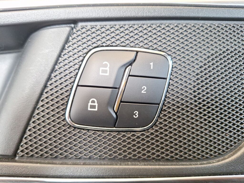 Ford S-Max 2017 Musta