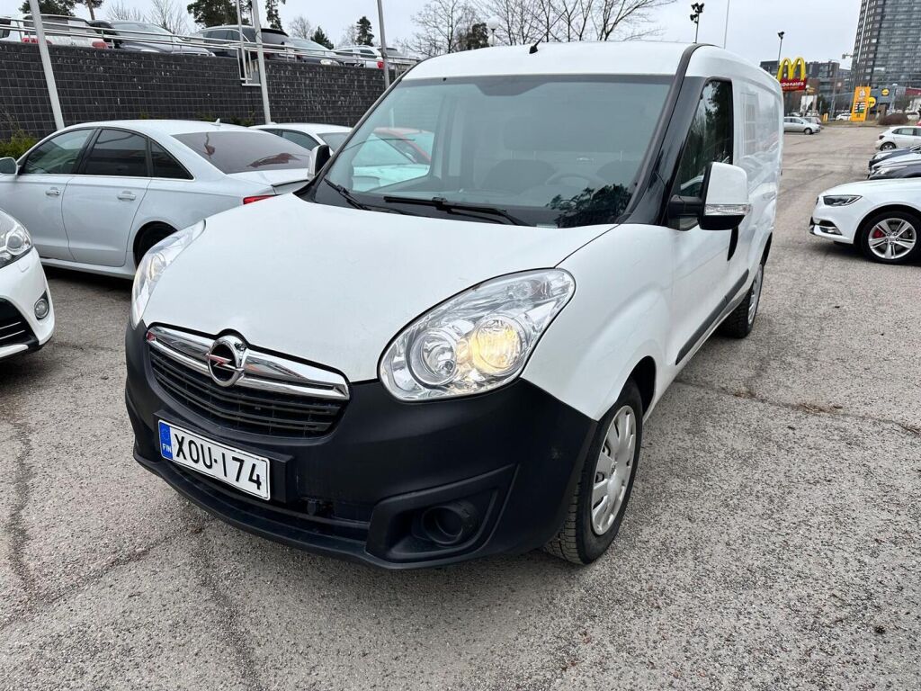 Opel Combo 2018 Valkoinen