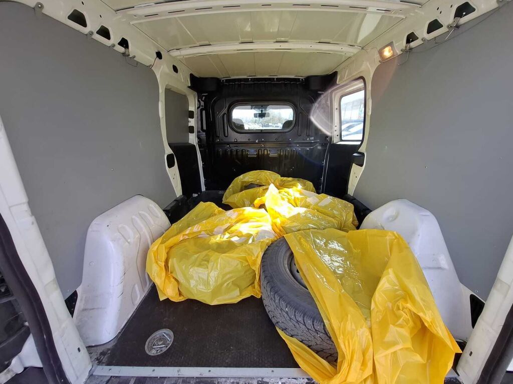 Opel Combo 2018 Valkoinen