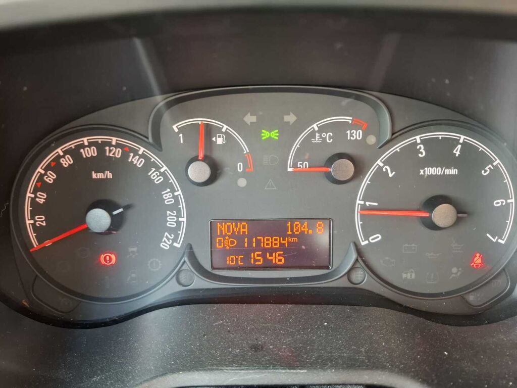 Opel Combo 2018 Valkoinen