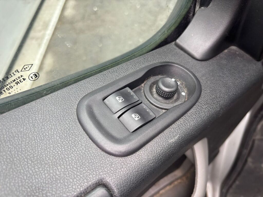 Opel Movano 2018 Harmaa