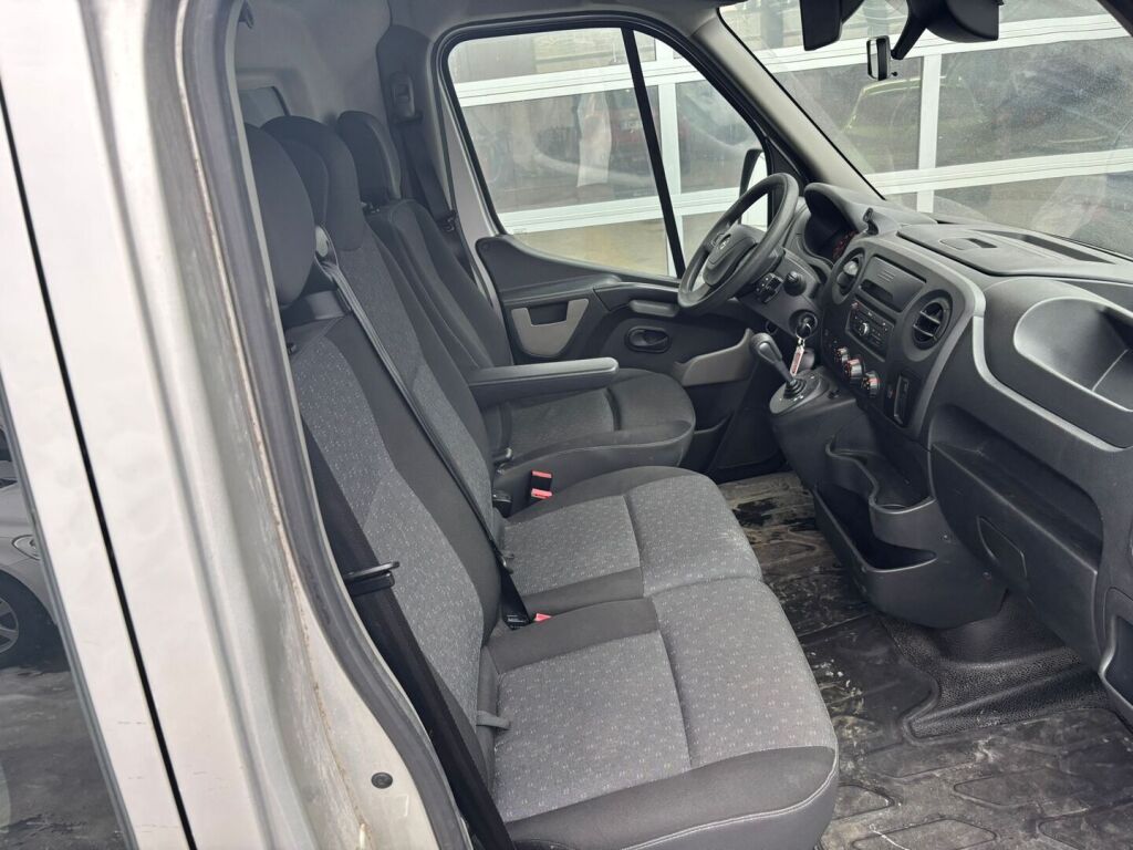 Opel Movano 2018 Harmaa