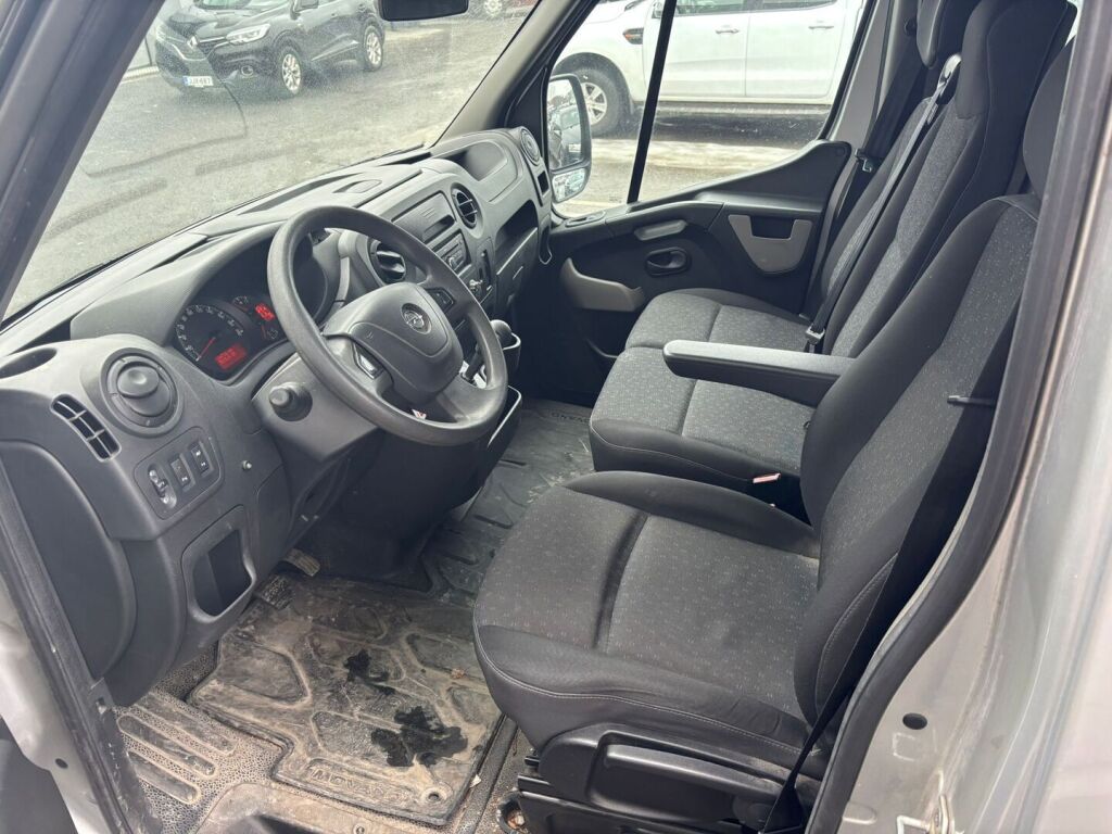 Opel Movano 2018 Harmaa