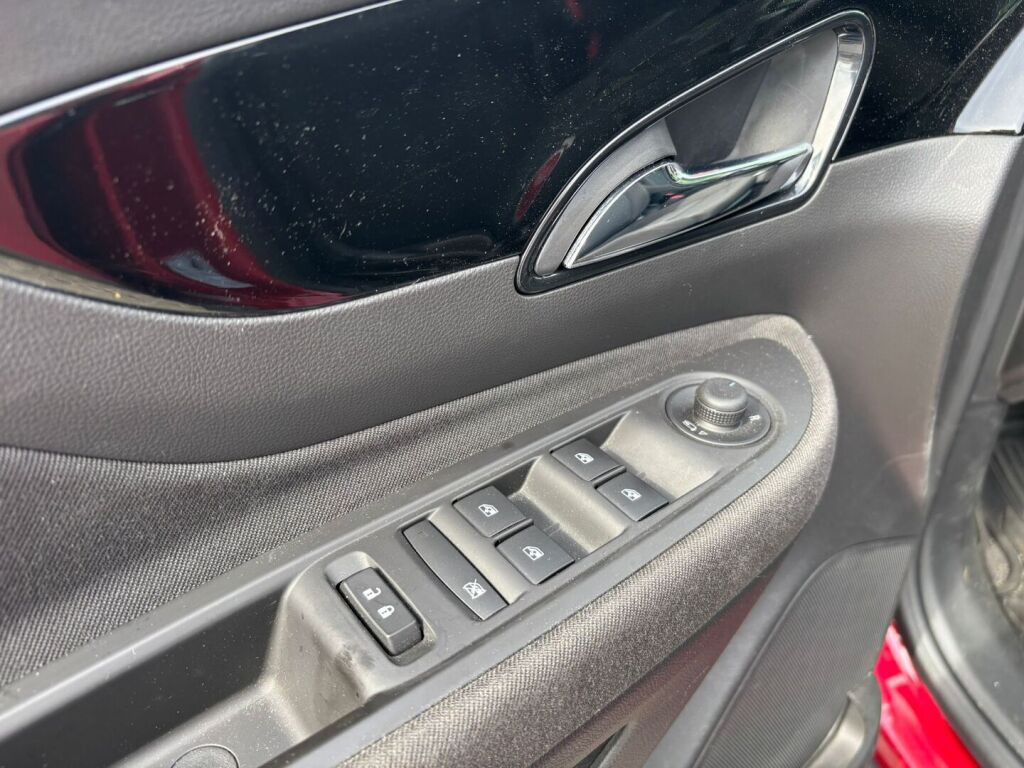 Opel Mokka 2019 Punainen
