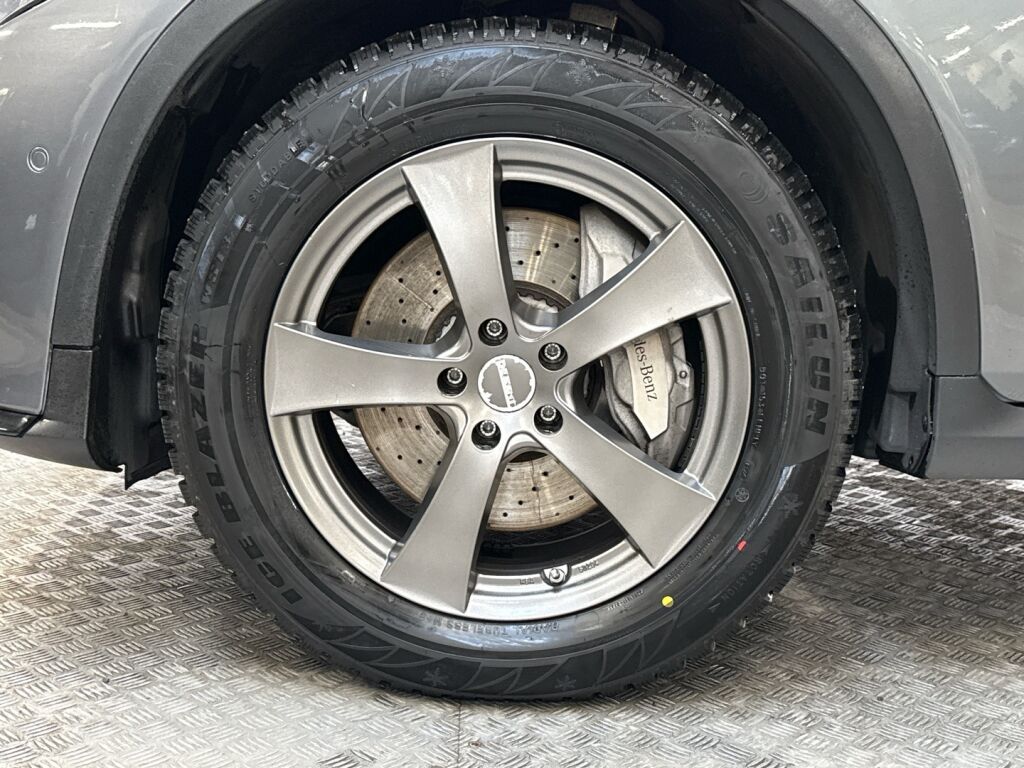 Mercedes-Benz GLC 2016 Harmaa