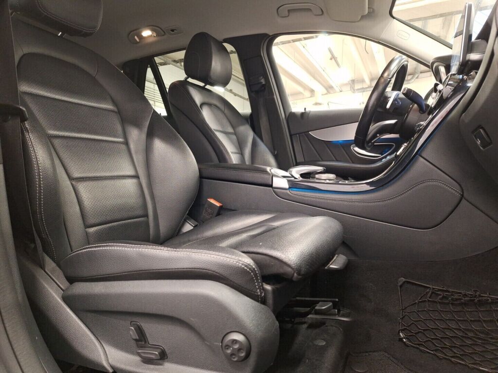 Mercedes-Benz GLC 2016 Harmaa