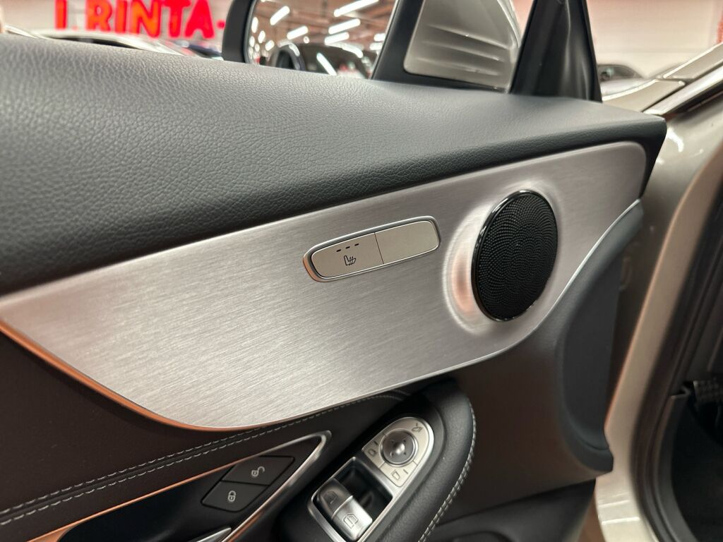 Mercedes-Benz C 2018 Harmaa