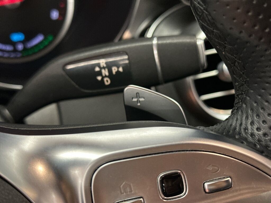 Mercedes-Benz C 2018 Harmaa