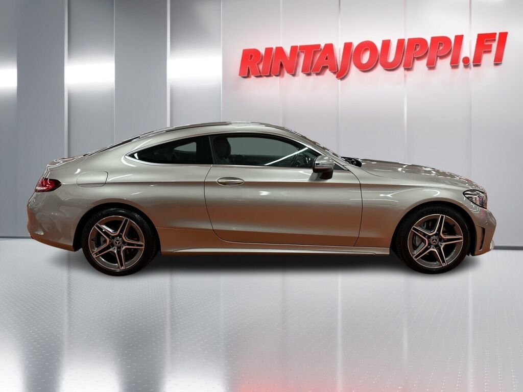 Mercedes-Benz C 2018 Harmaa