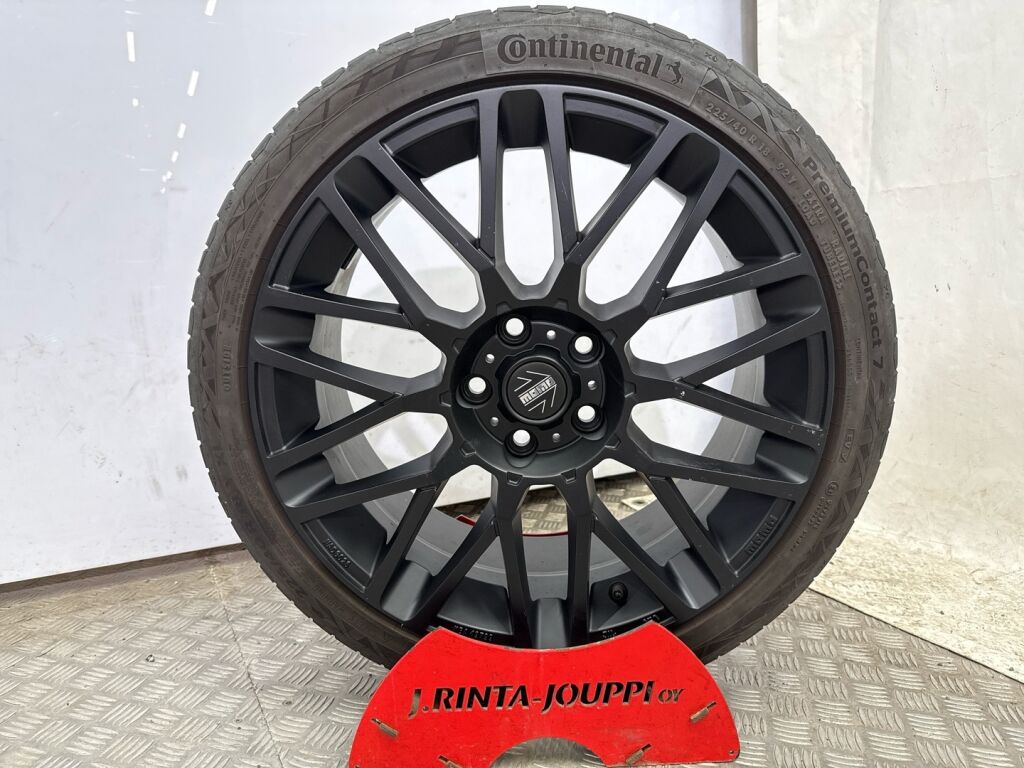 Volkswagen Golf 2018 Harmaa