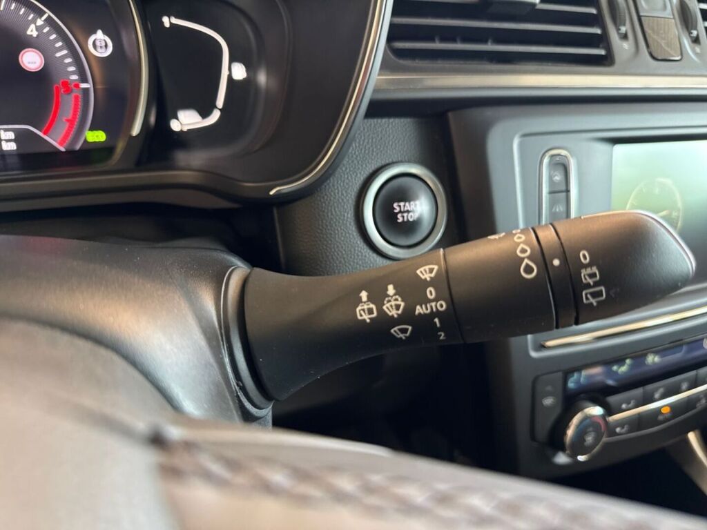 Renault Kadjar 2018 Valkoinen
