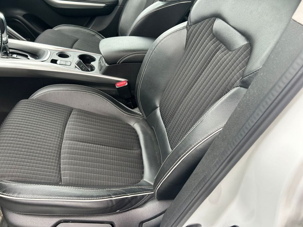 Renault Kadjar 2018 Valkoinen