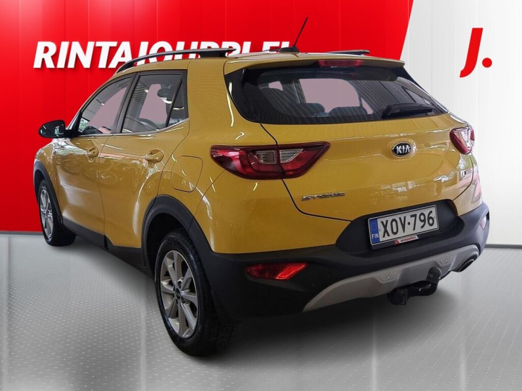 Kia Stonic 2018 Keltainen