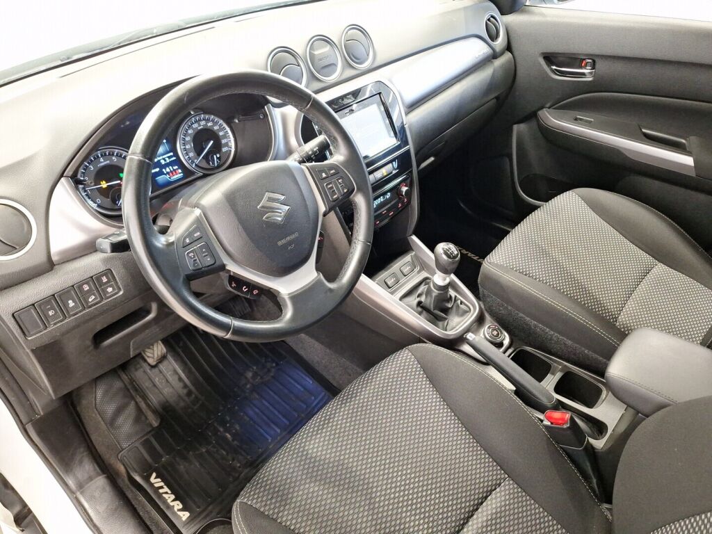 Suzuki Vitara 2020 Valkoinen