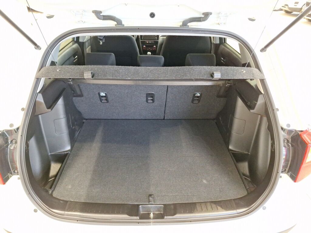 Suzuki Vitara 2020 Valkoinen