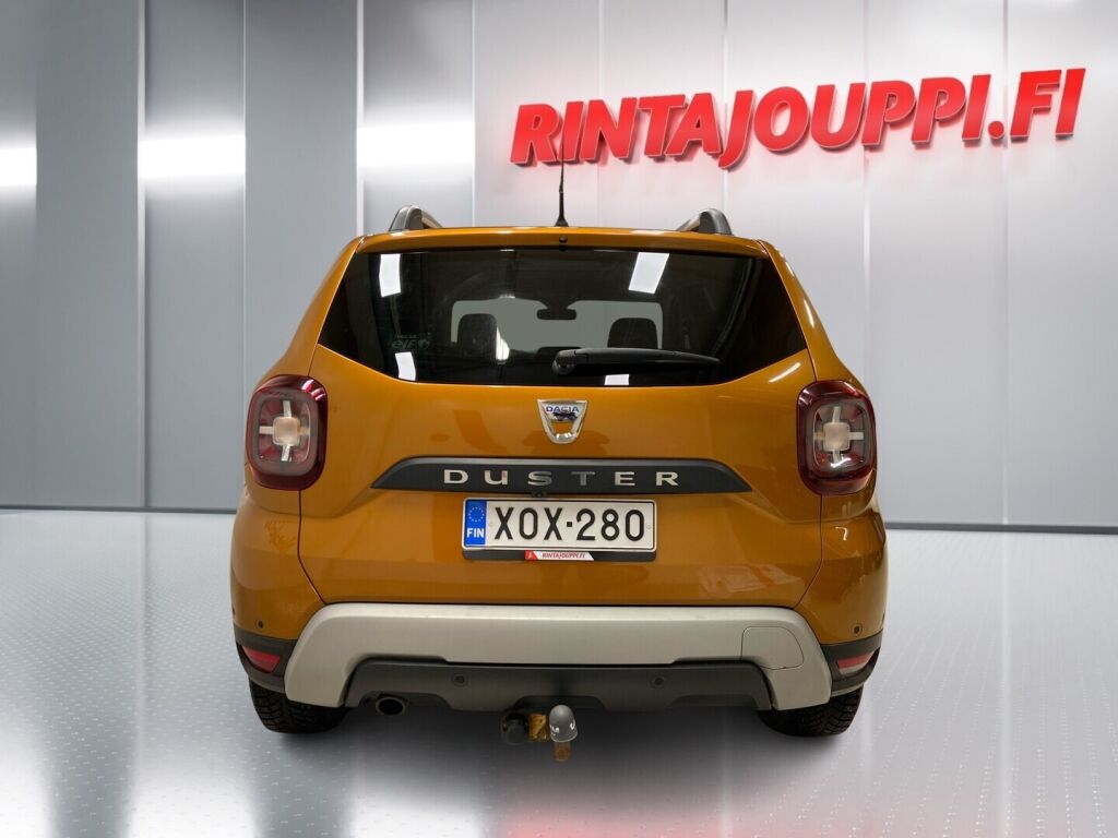 Dacia Duster 2018 Oranssi