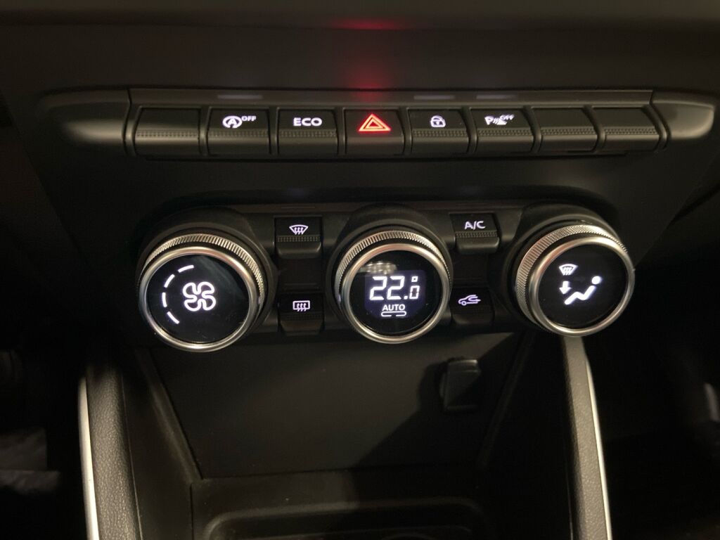 Dacia Duster 2018 Oranssi