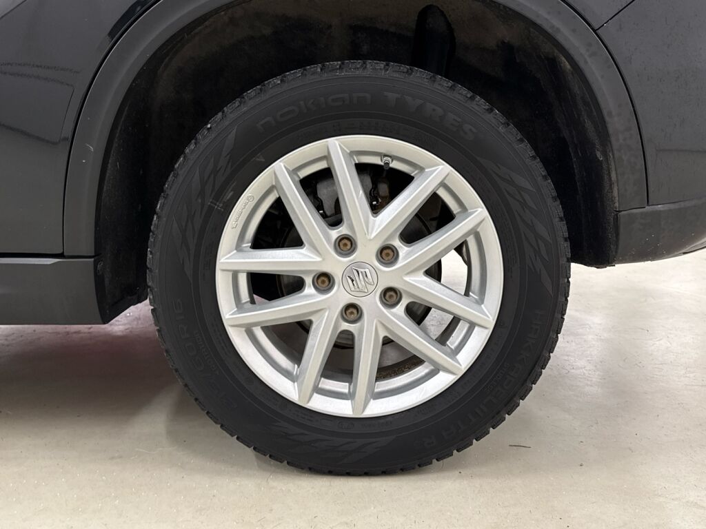 Suzuki Vitara 2020 Musta