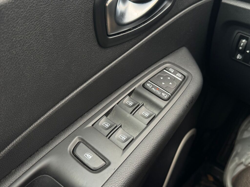 Renault Captur 2019 Harmaa
