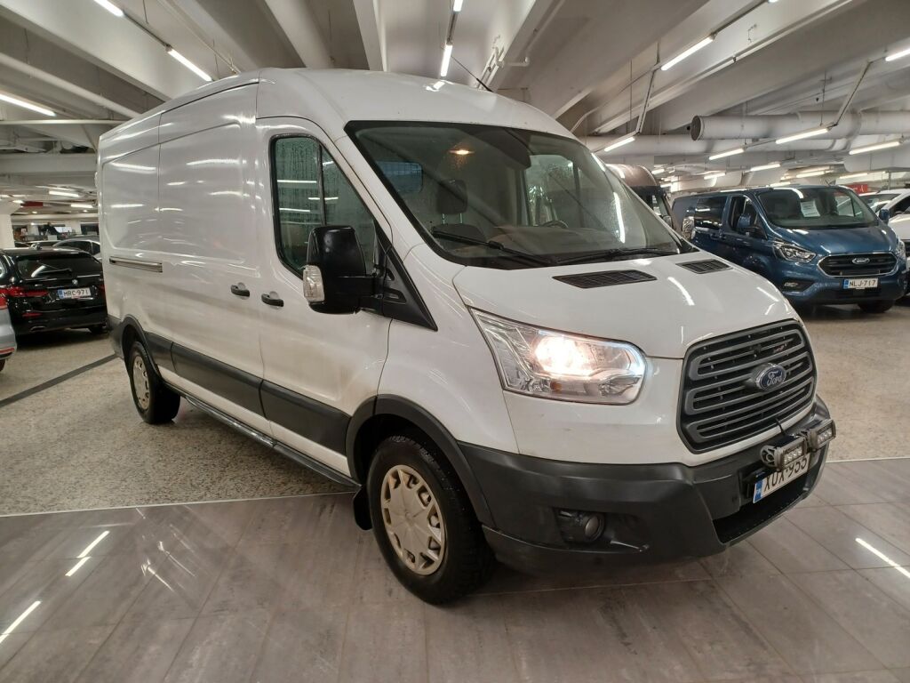 Ford Transit 2019 Valkoinen