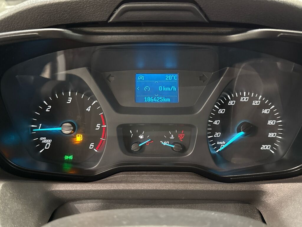 Ford Transit 2019 Valkoinen