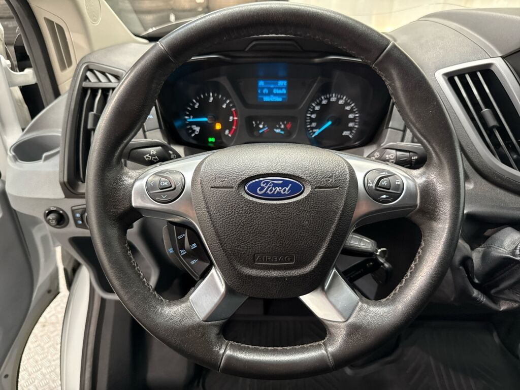 Ford Transit 2019 Valkoinen