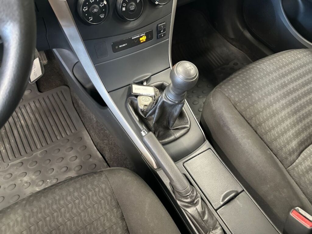 Toyota Corolla 2008 Hopea