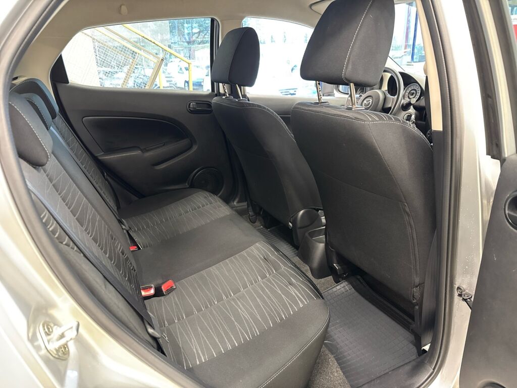 Mazda Mazda2 2009 Harmaa
