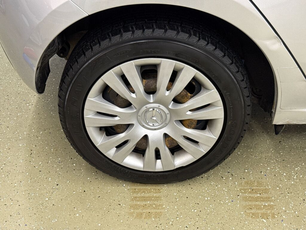 Mazda Mazda2 2009 Harmaa