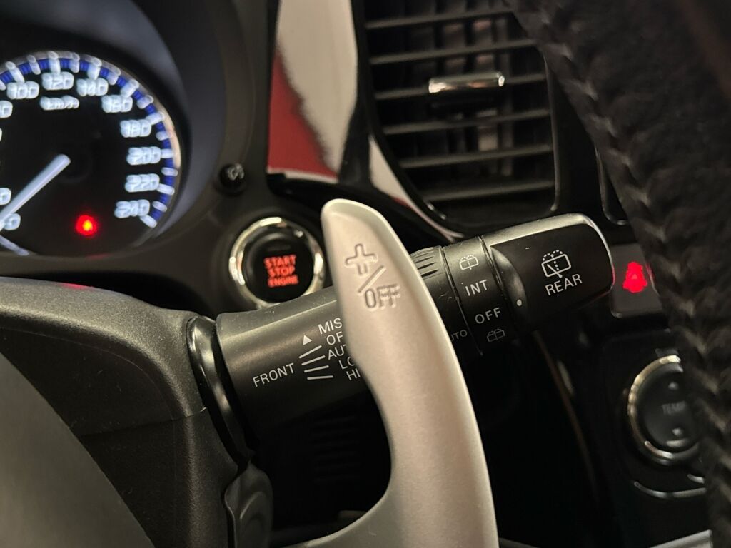 Mitsubishi Outlander 2016 Valkoinen