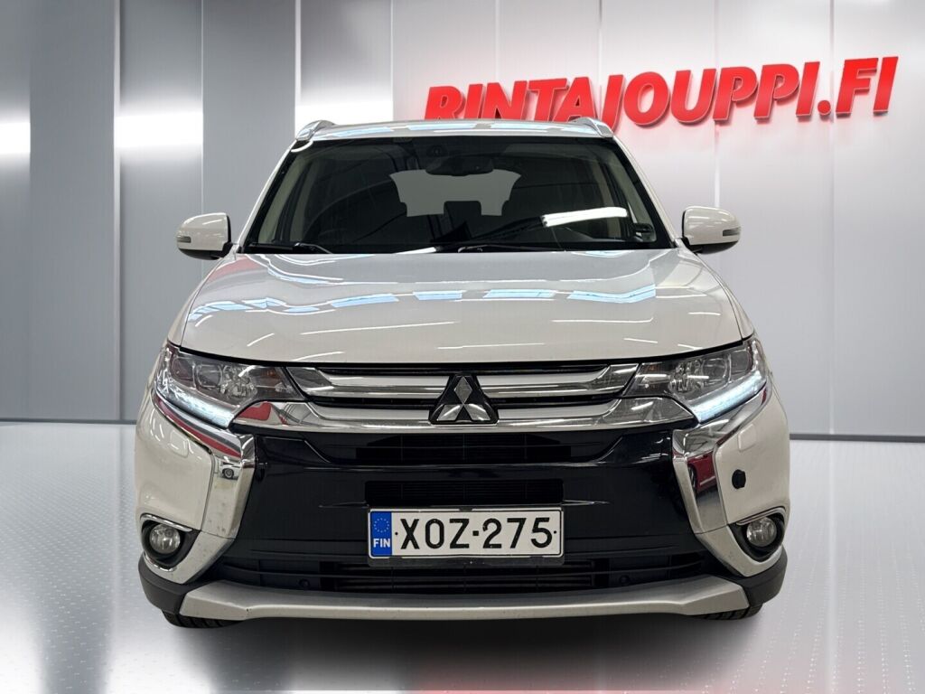 Mitsubishi Outlander 2016 Valkoinen