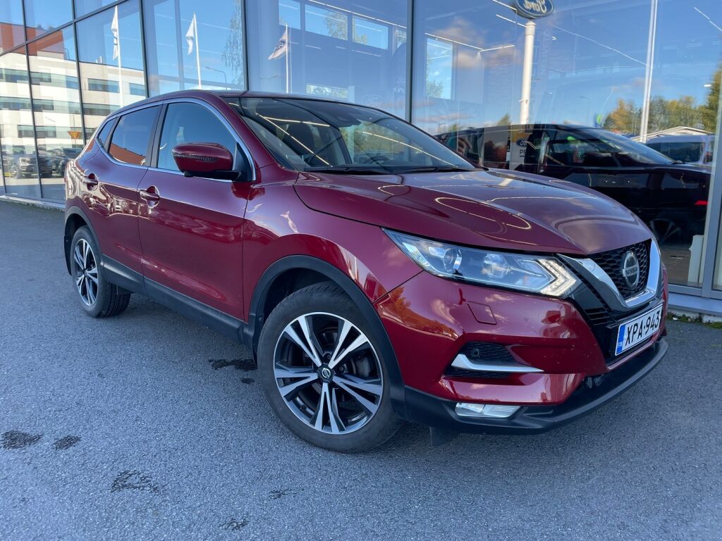 Nissan Qashqai 2020 Punainen