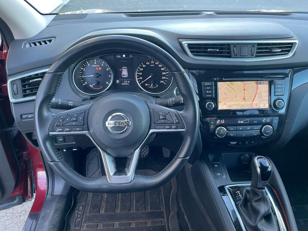 Nissan Qashqai 2020 Punainen
