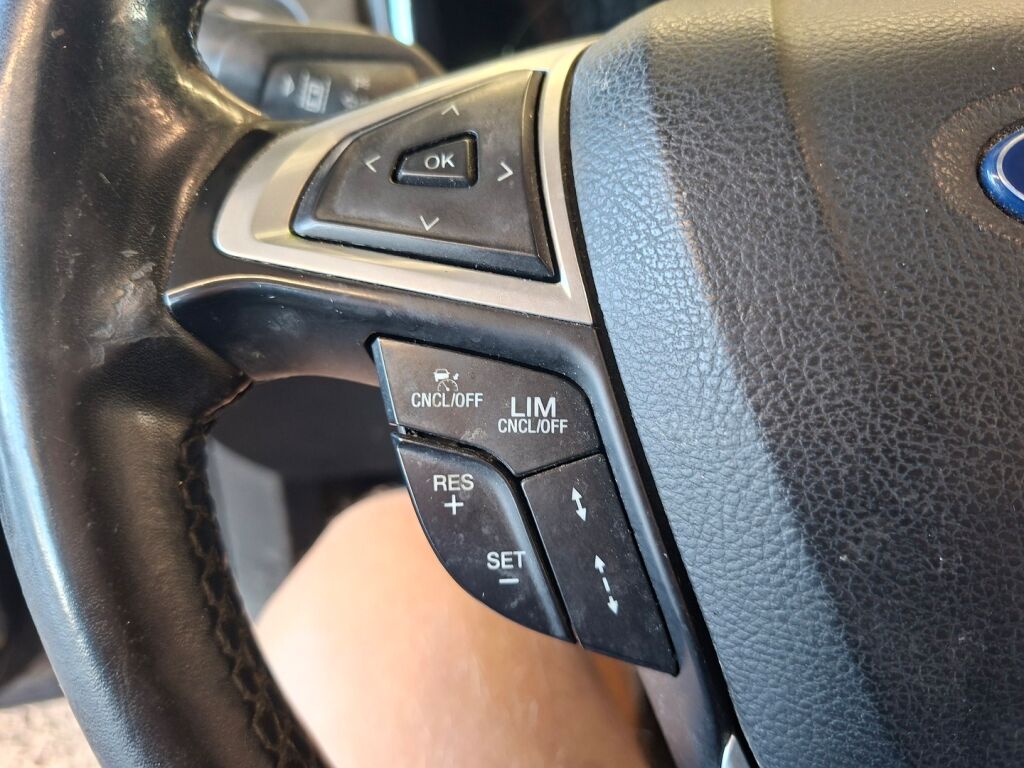 Ford Mondeo 2015 Sininen