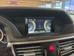 Mercedes-Benz E 2012 Sininen