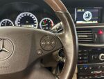 Mercedes-Benz E 2012 Sininen