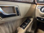 Mercedes-Benz E 2012 Sininen