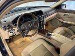 Mercedes-Benz E 2012 Sininen