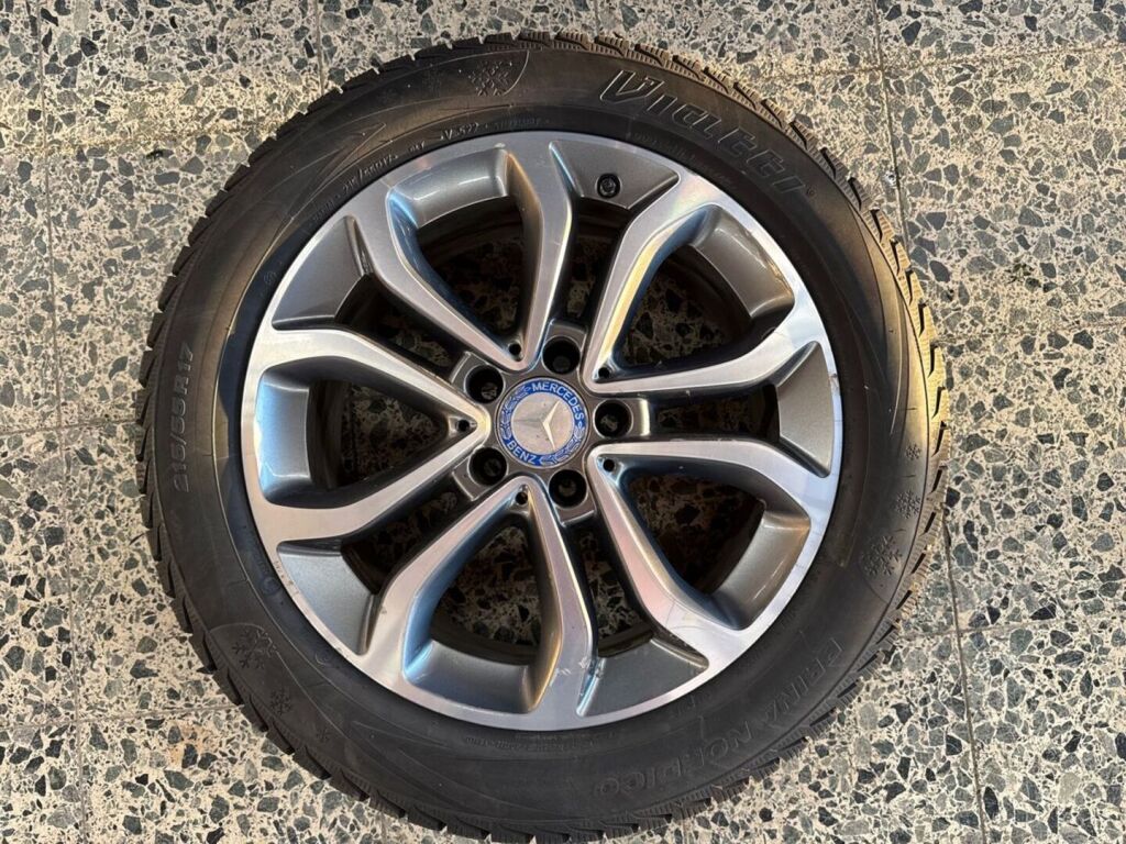 Mercedes-Benz C 2016 Sininen