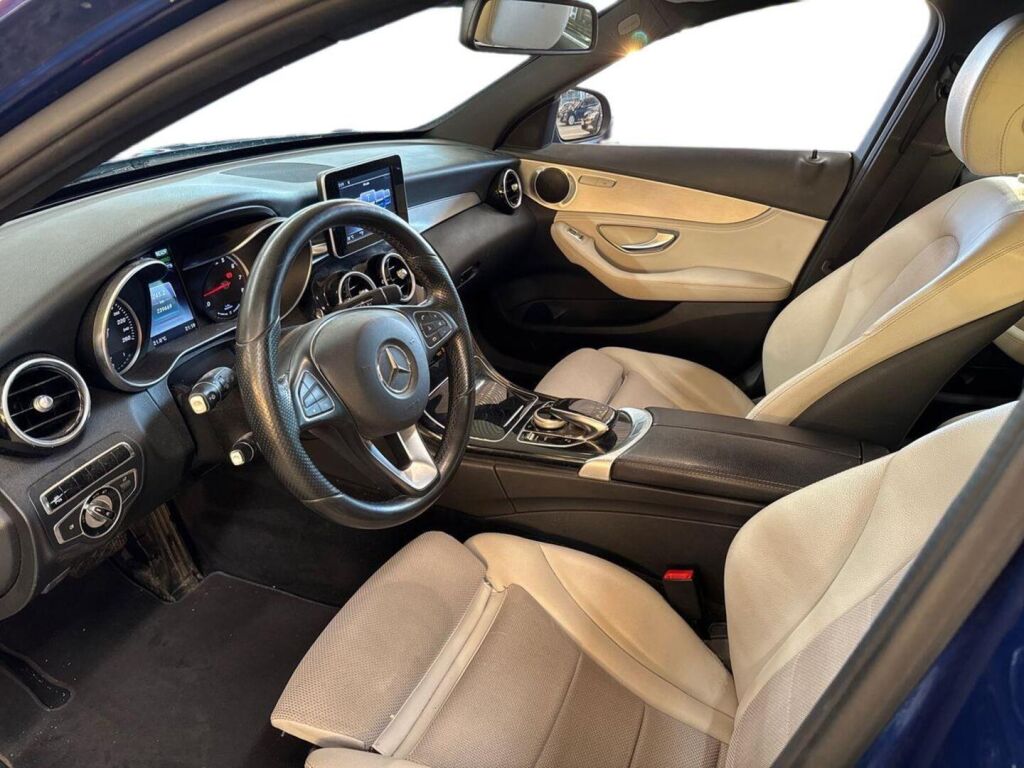 Mercedes-Benz C 2016 Sininen