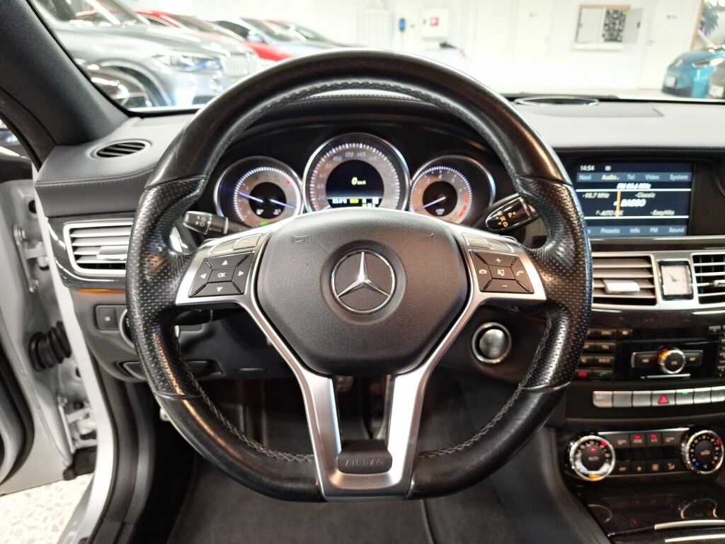 Mercedes-Benz CLS 2011 Hopea