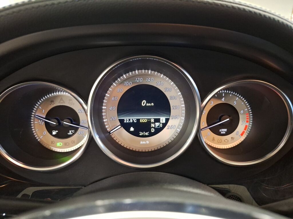 Mercedes-Benz CLS 2011 Hopea