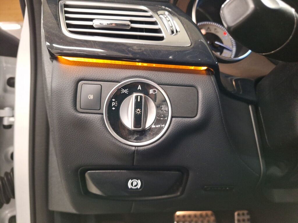 Mercedes-Benz CLS 2011 Hopea