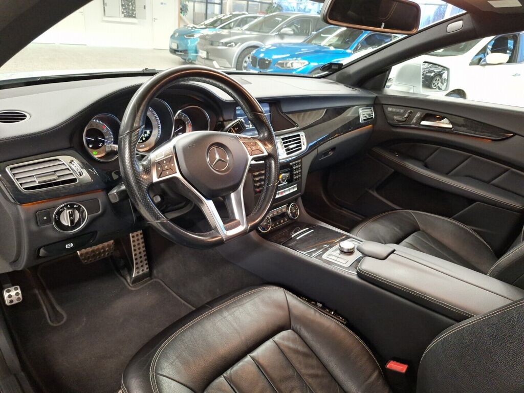 Mercedes-Benz CLS 2011 Hopea