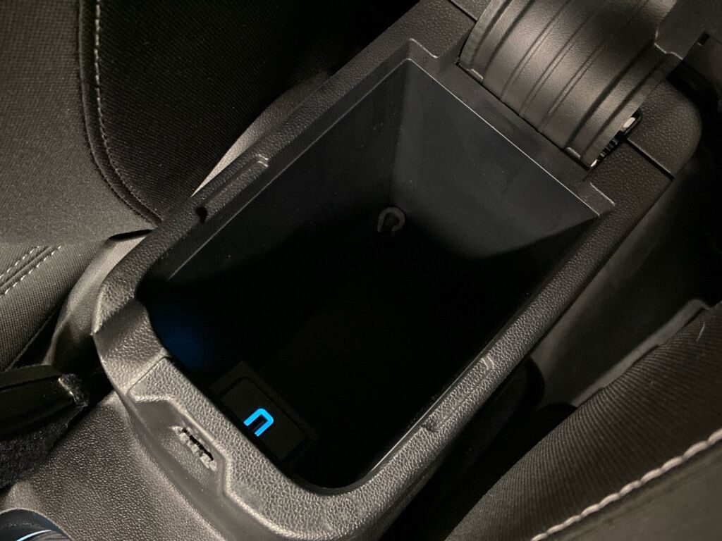 Ford Fiesta 2020 Musta