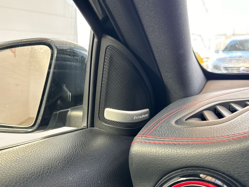 Mercedes-Benz A 2013 Musta