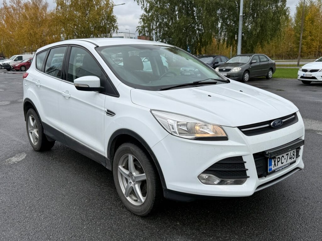 Ford Kuga 2016 Valkoinen