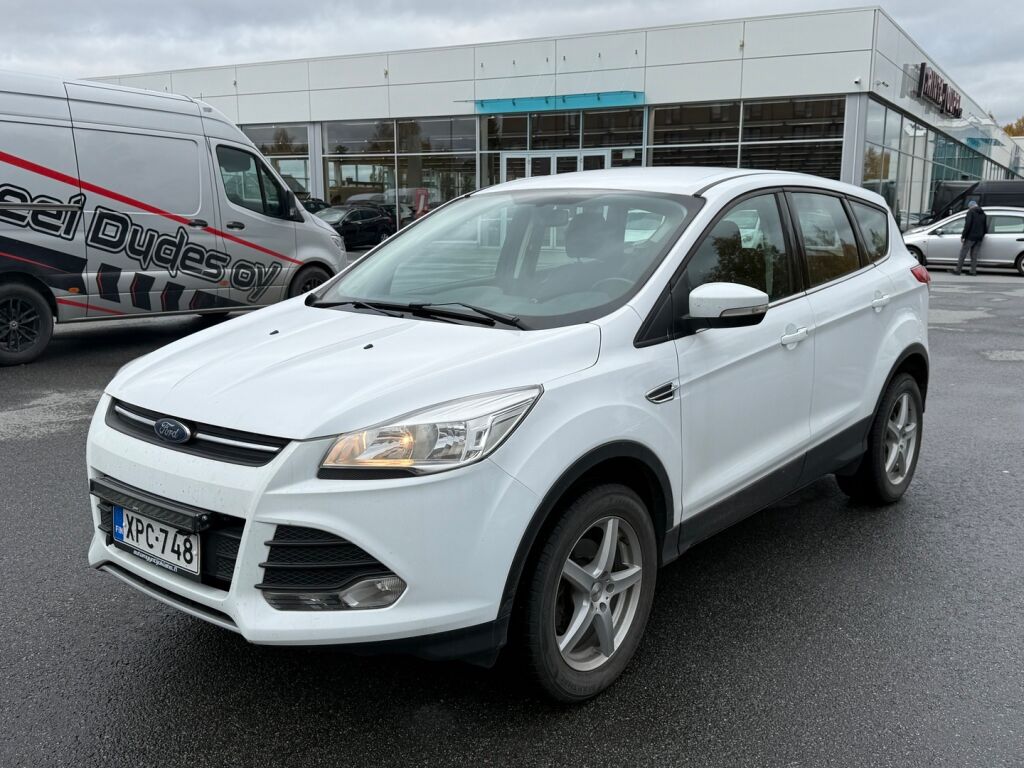 Ford Kuga 2016 Valkoinen