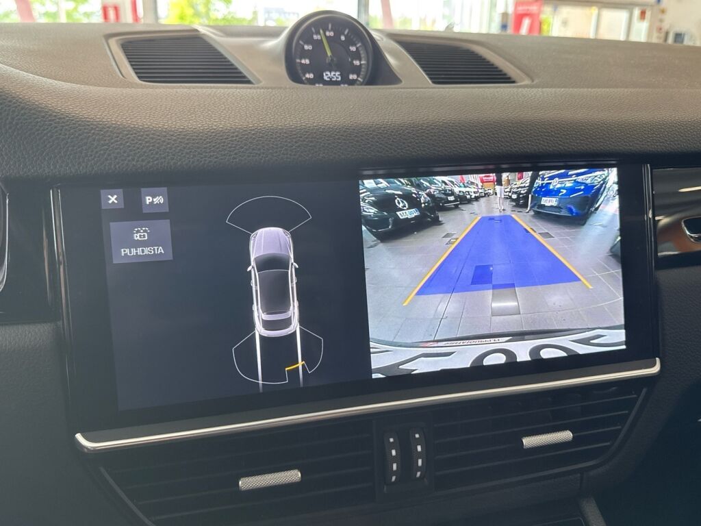 Porsche Cayenne 2020 Musta